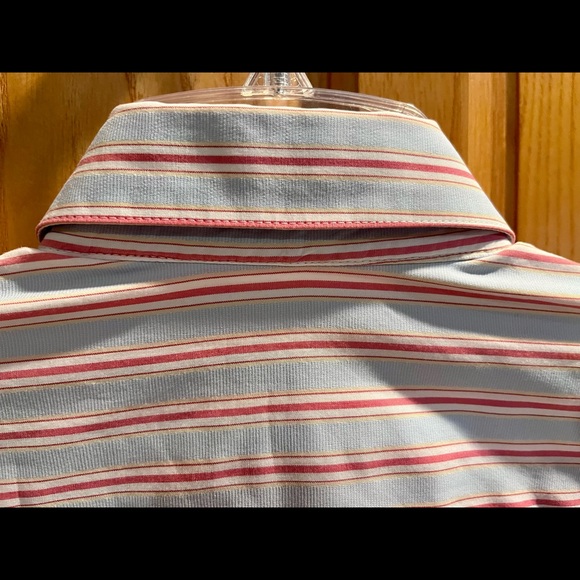 Turrau Mens Button Down Striped Shirt Size Medium - Picture 3 of 6